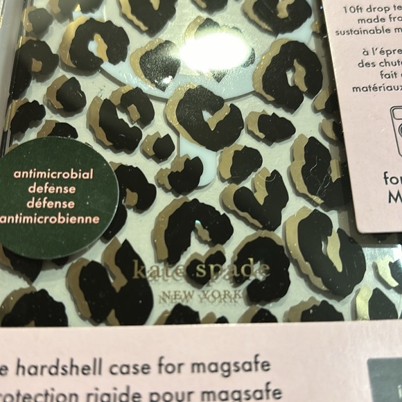 NWT Kate Spade leopard iPhone 14 Plus case MagSafe - Picture 2 of 4